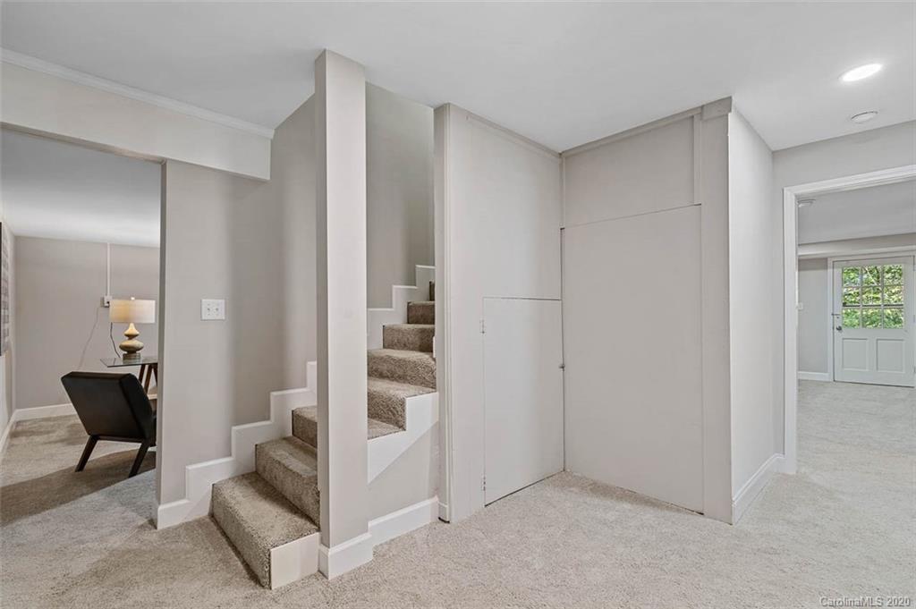 630 Robmont Road Charlotte, NC 28270 - Photo 17 of 45 Gallery Image 17