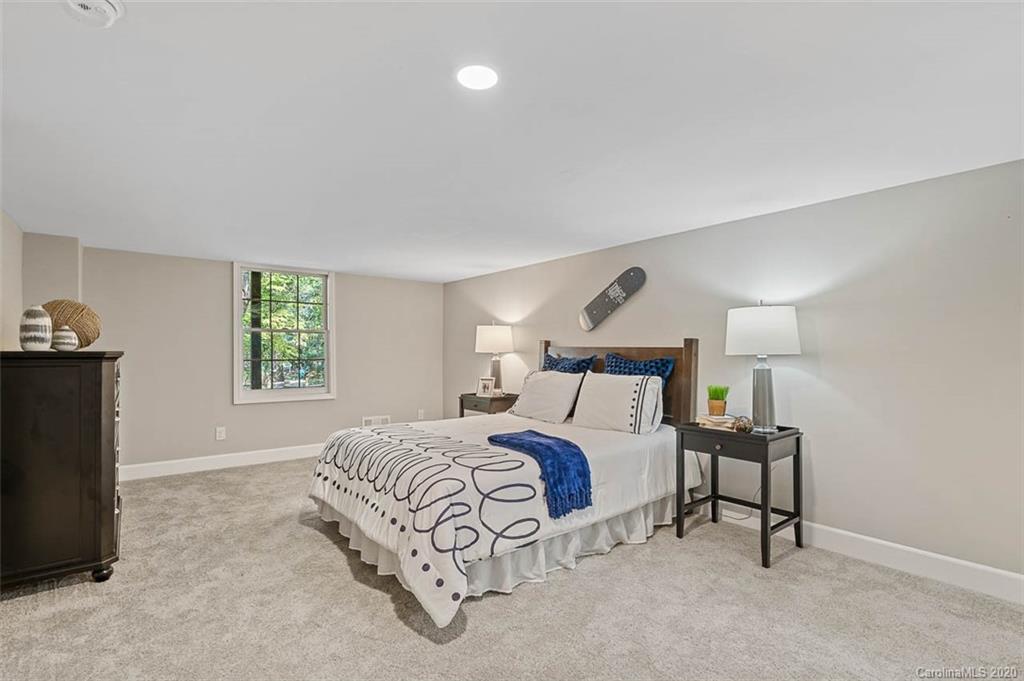 630 Robmont Road Charlotte, NC 28270 - Photo 22 of 45 Gallery Image 22