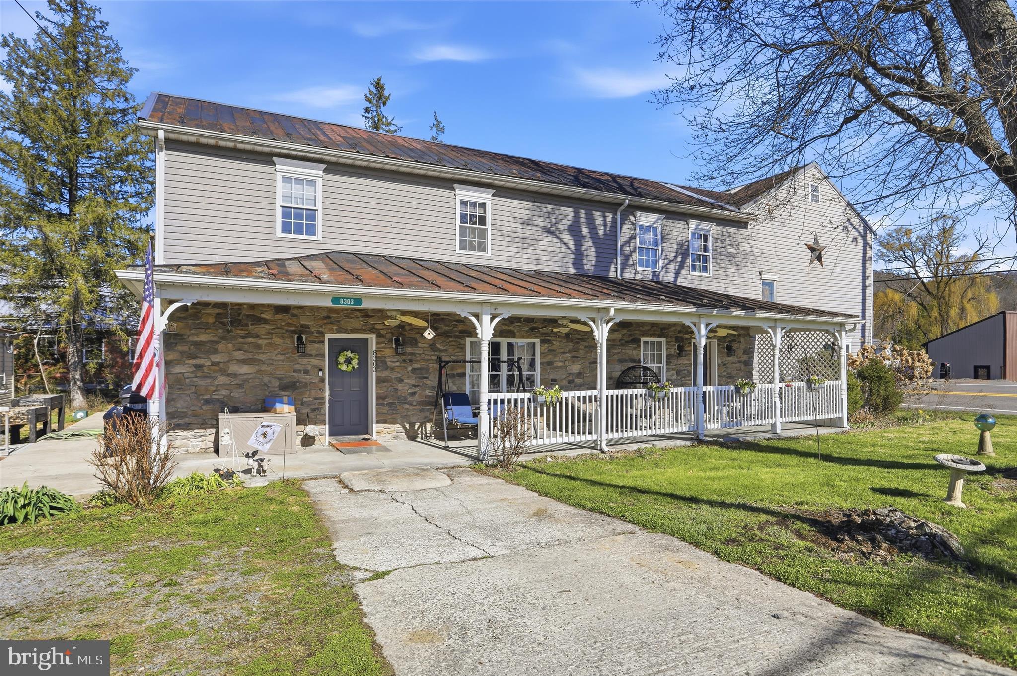 8303 Cumberland Road Springfield, WV 26763 - Photo 3 of 45