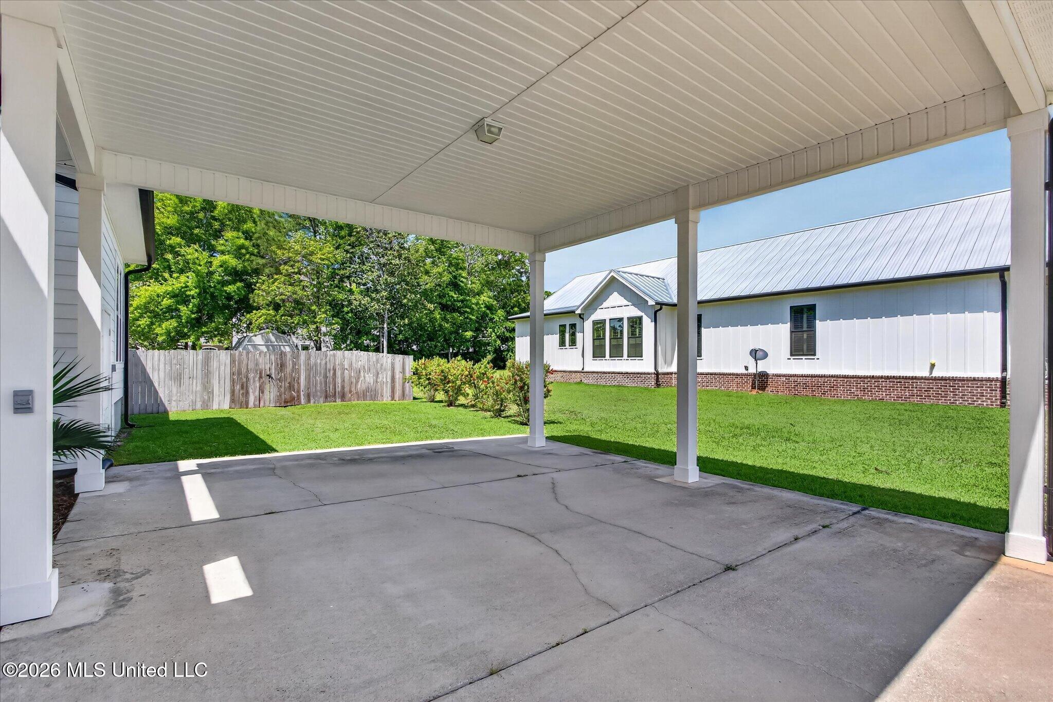 215 White Harbor Road Long Beach, MS 39560 - Photo 31 of 36 39-038_IMG_8088