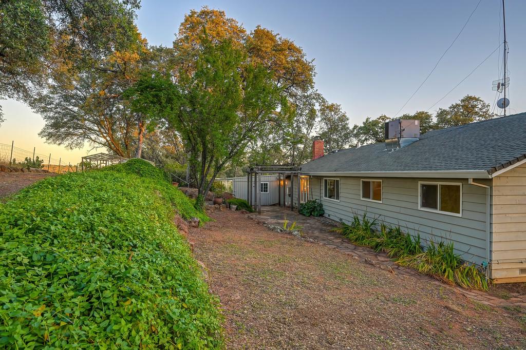 4956 Bell Road Auburn, CA 95602 - Photo 49 of 85
