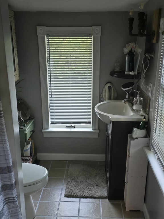 83 Dingley Dell Road Brimfield, MA 01010 - Photo 12 of 27 Gallery Image 12