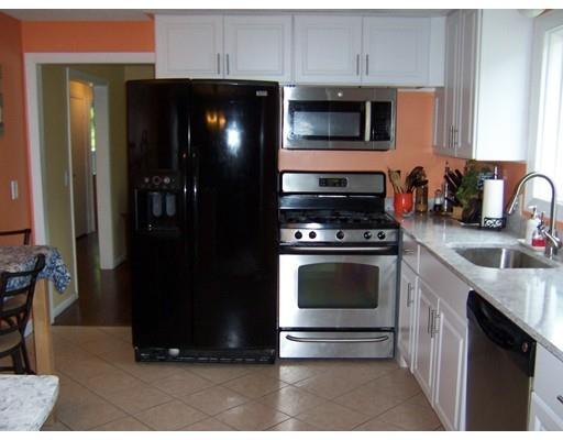 2 Edith Road Hudson, MA 01749 - Photo 12 of 24