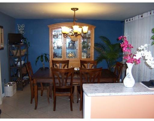 2 Edith Road Hudson, MA 01749 - Photo 7 of 24