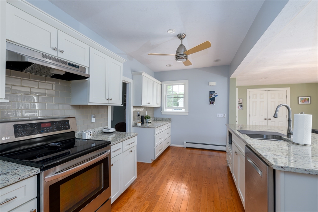 42 Lovell Road Holden, MA 01520 - Photo 4 of 26