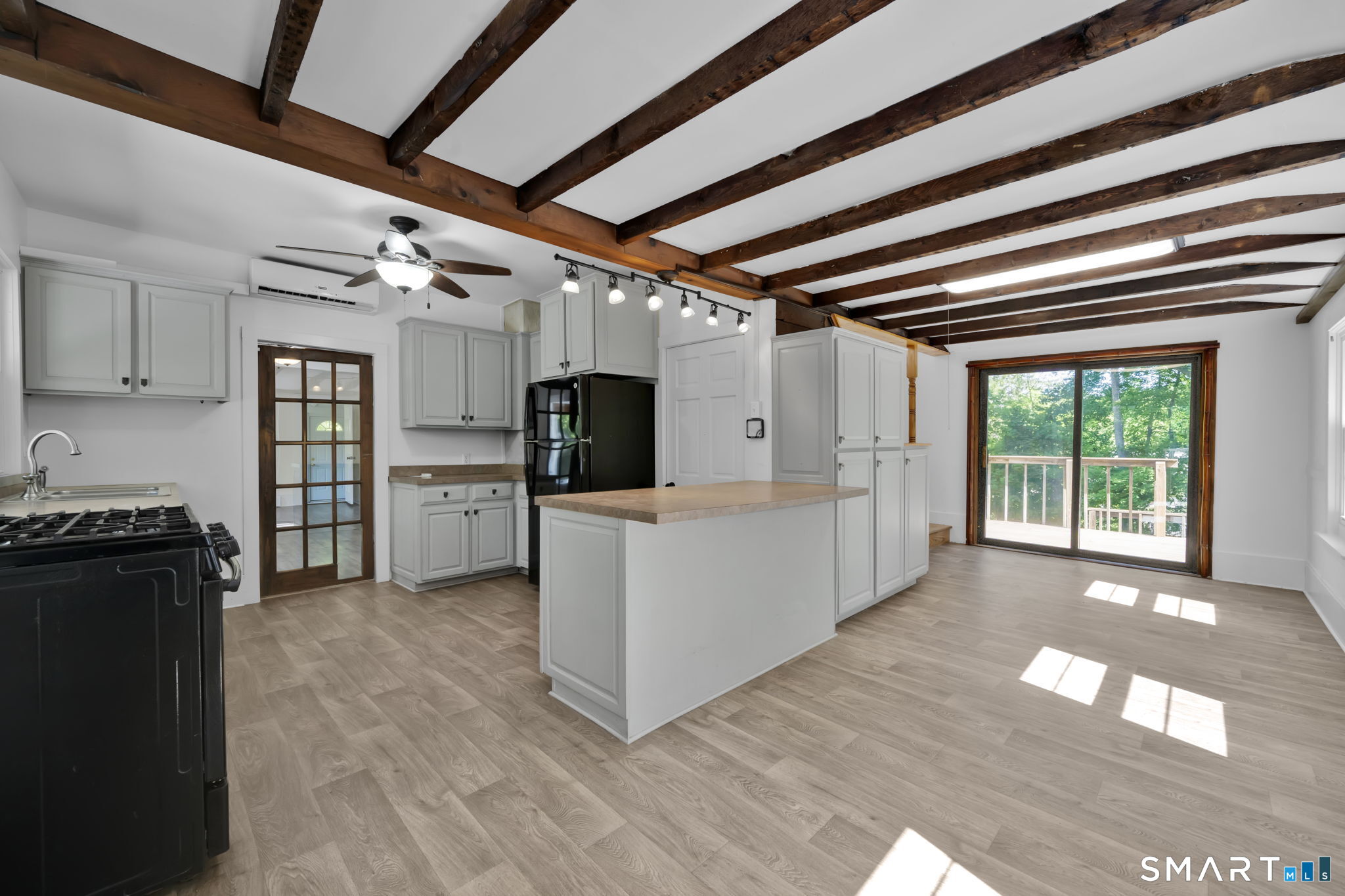 11 Maple Corners Road Ledyard, CT 06335 - Photo 2 of 40