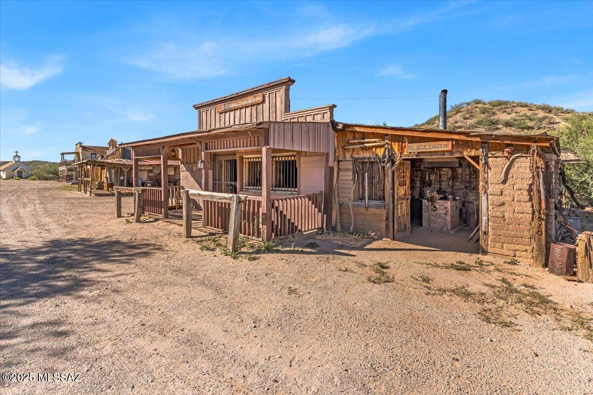 331 West Rockspring Lane Benson, AZ 85602 - Photo 18 of 35 068-DSC08977