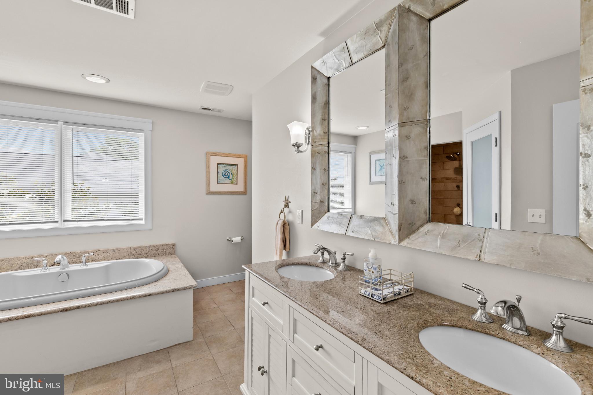 3733 Thomas Point Road Annapolis, MD 21403 - Photo 32 of 46 Luxurious primary bath