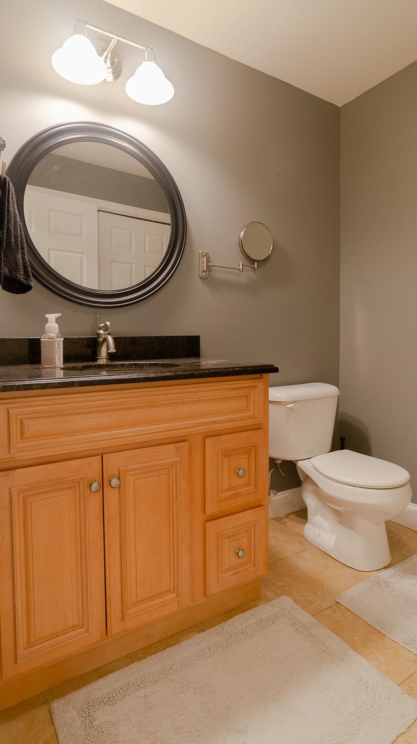5 Arbor Circle Litchfield, NH 03052 - Photo 11 of 39
