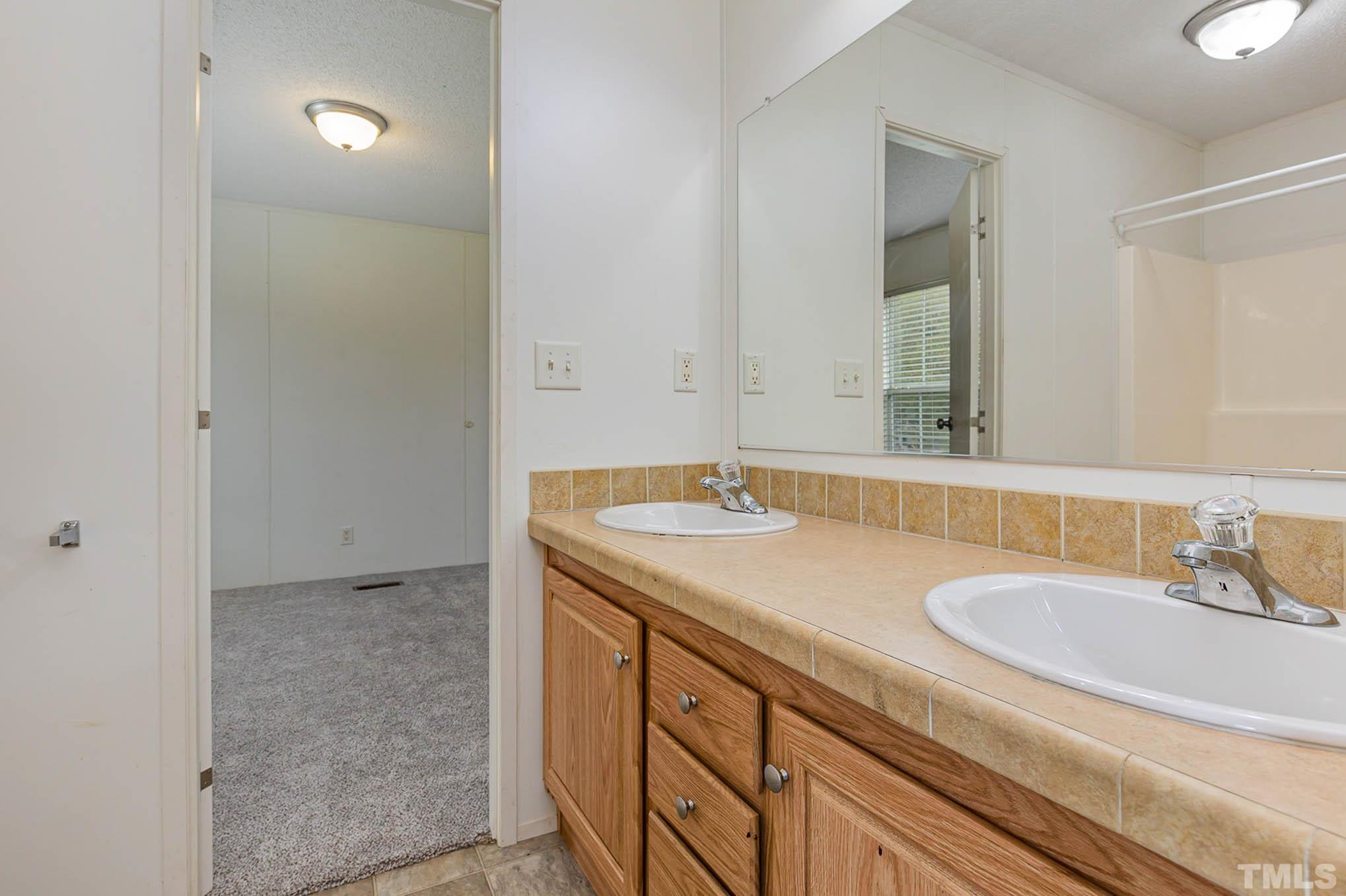 7457 Ross Road Erwin, NC 28339 - Photo 22 of 30 Gallery Image 22
