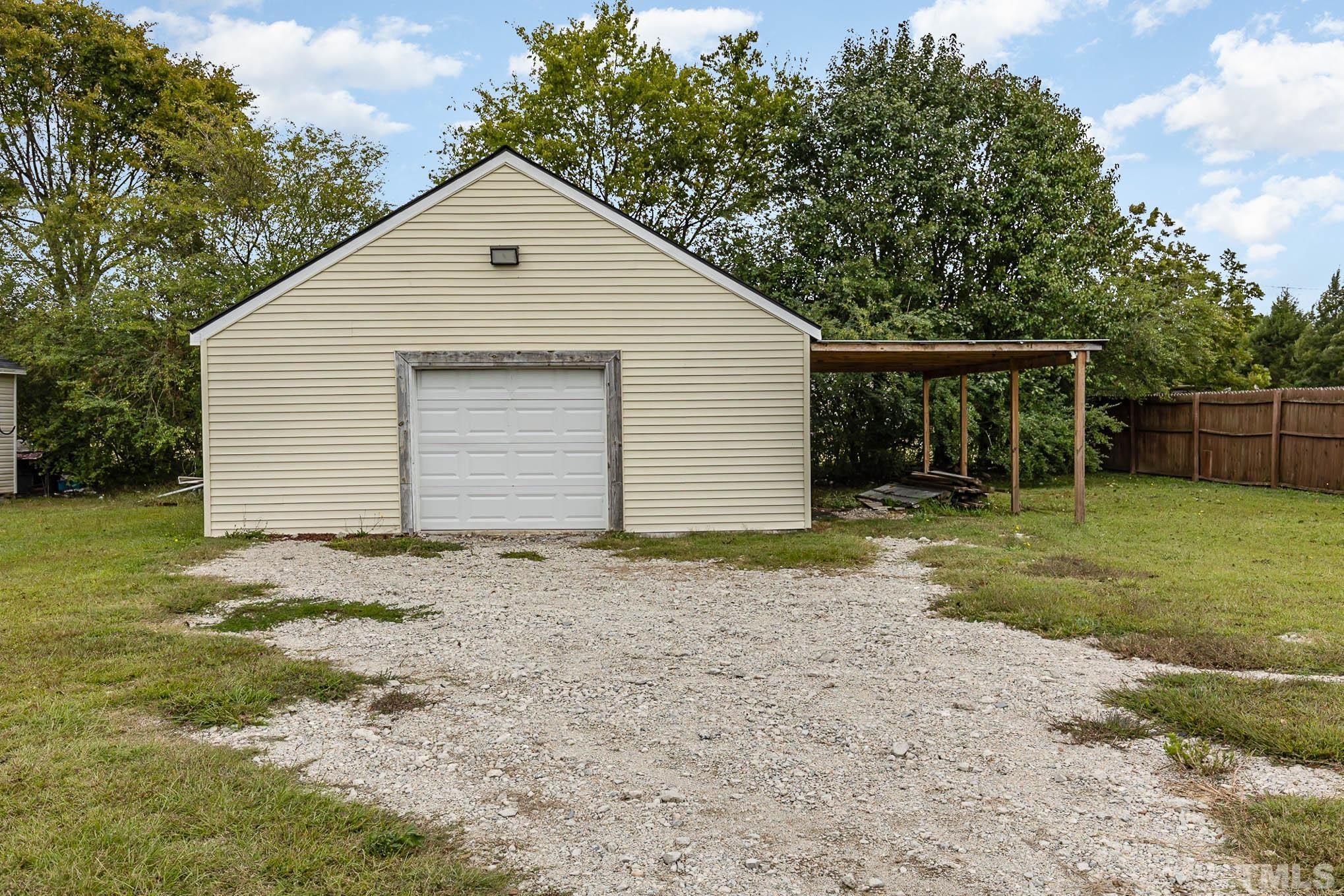 7457 Ross Road Erwin, NC 28339 - Photo 28 of 30 Gallery Image 28