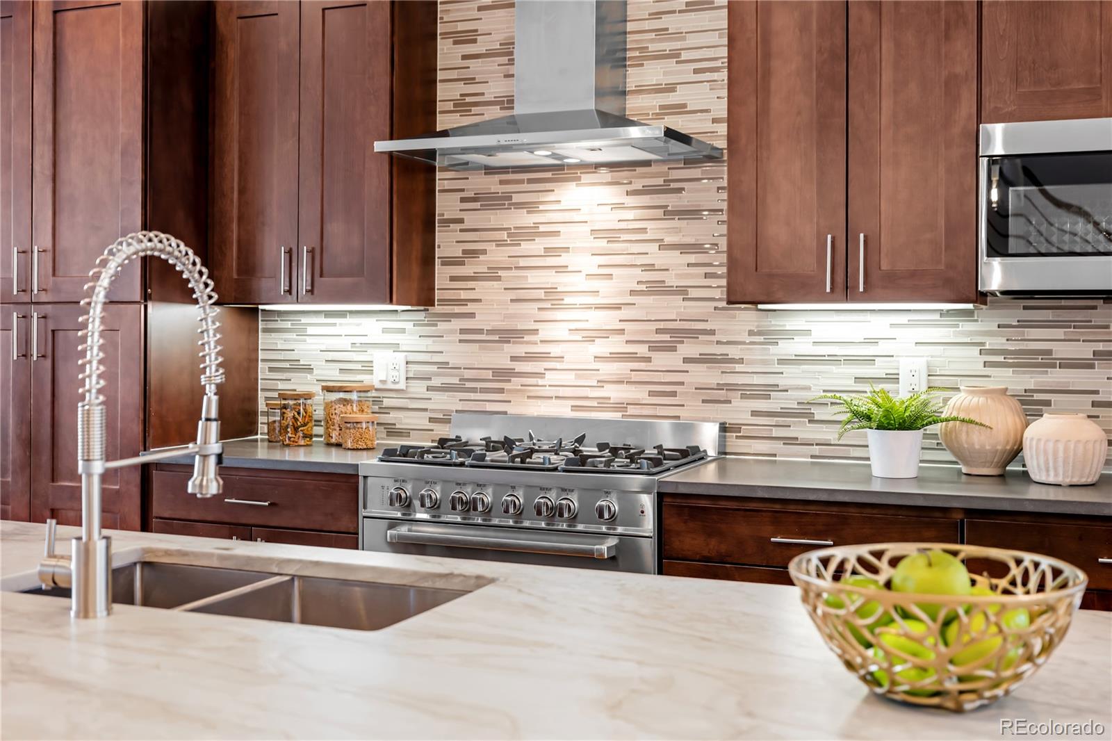 4465 Stuart Street Denver, CO 80212 - Photo 5 of 49