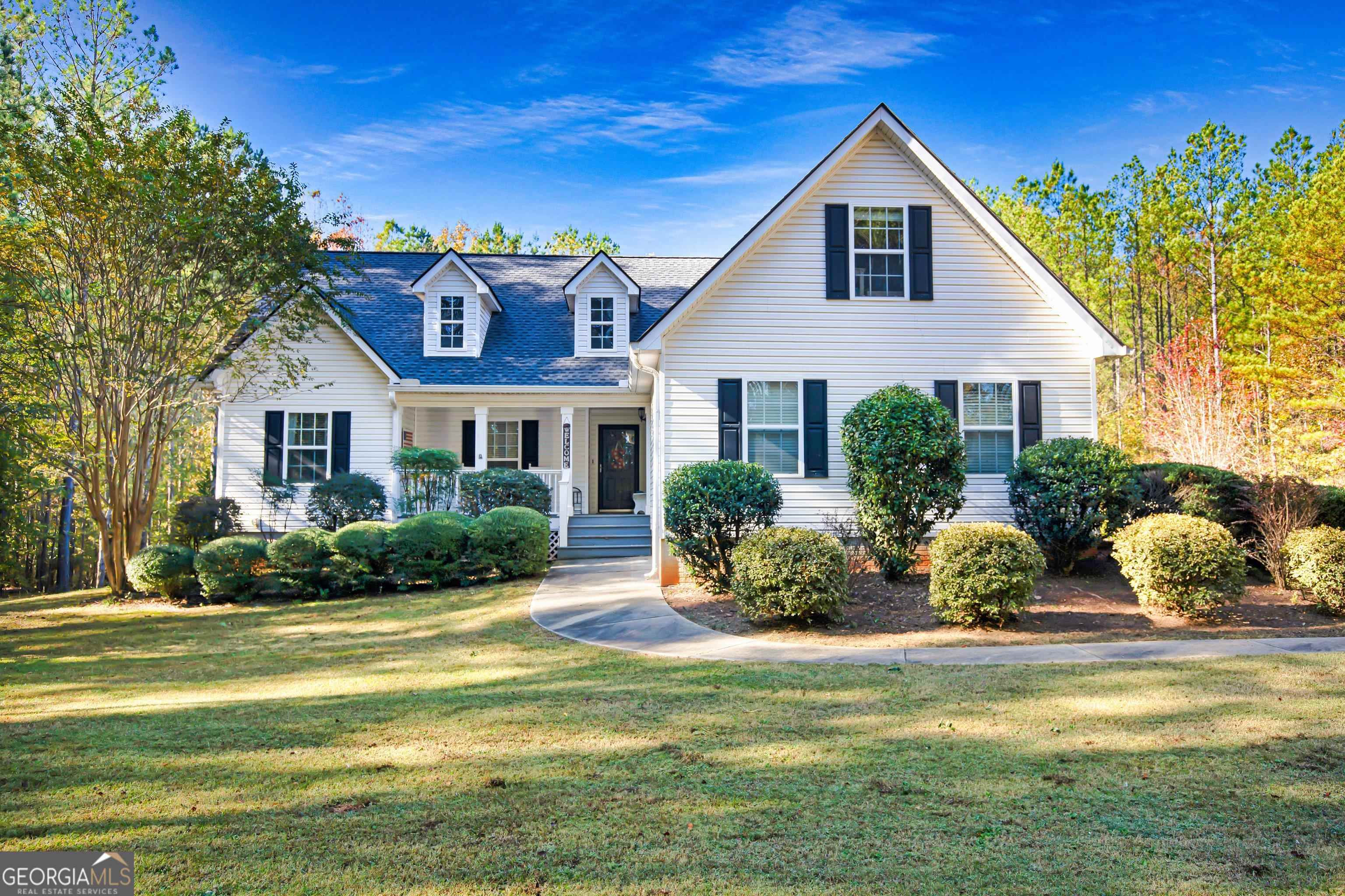 766 Caldwell Road Greenville, GA 30222 - Photo 1 of 1 a front view of a house with a yard