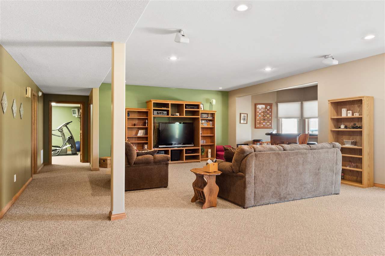 14609 Halter Road Leo, IN 46765 - Photo 31 of 36
