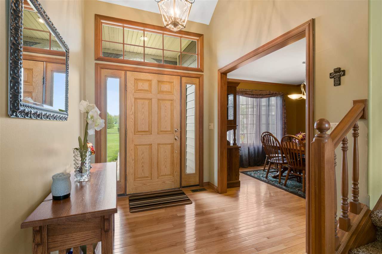 14609 Halter Road Leo, IN 46765 - Photo 8 of 36