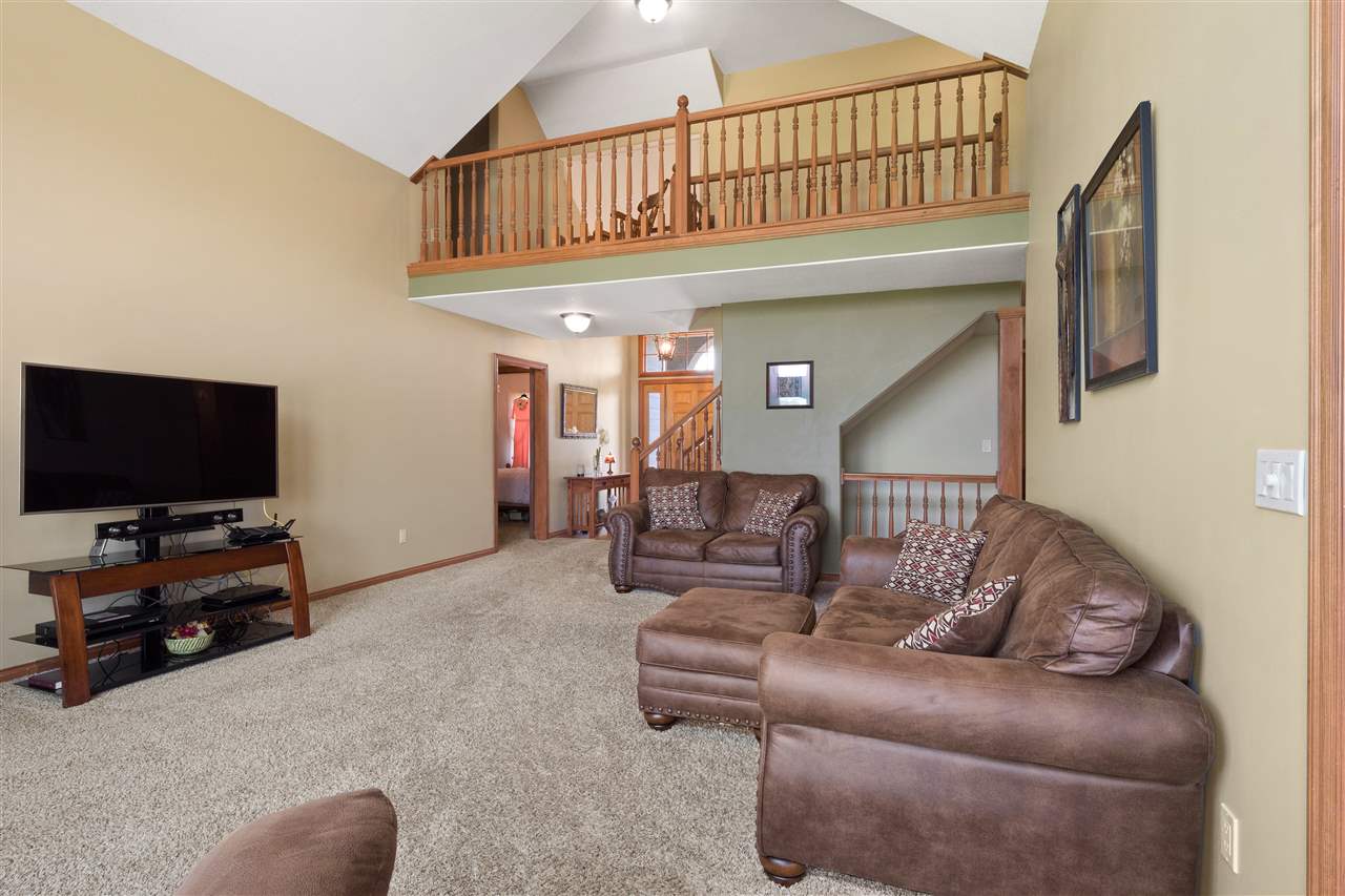 14609 Halter Road Leo, IN 46765 - Photo 10 of 36