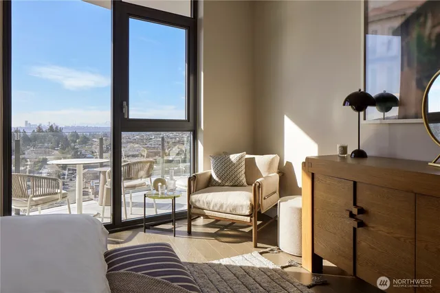 $2,650,000 | 838 Avenue Square Northeast, Unit 1402, Bellevue, WA 98004