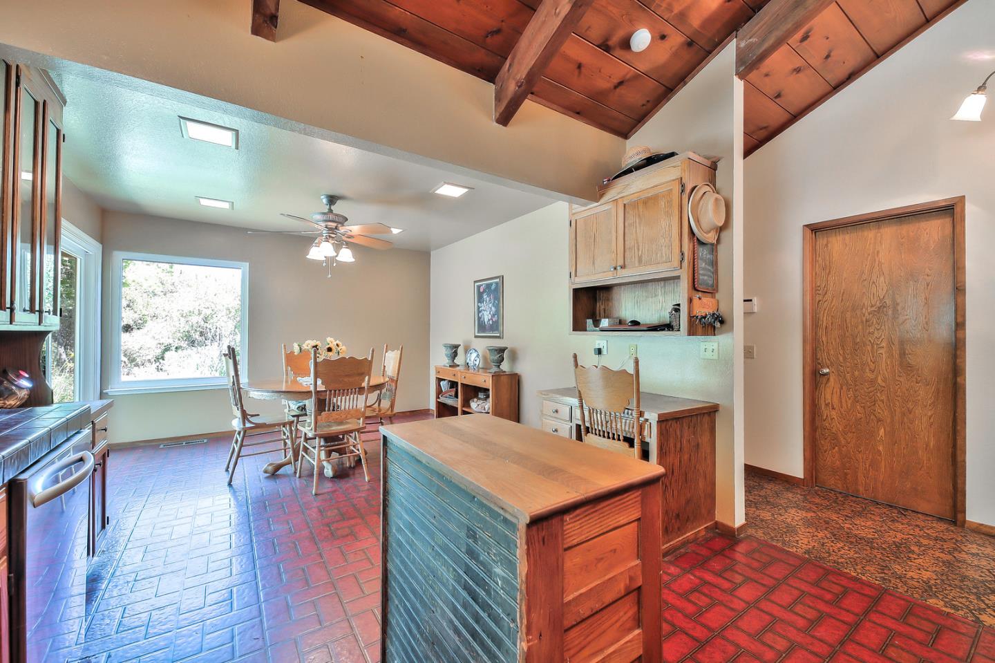 5376 Little Uvas Road Morgan Hill, CA 95037 - Photo 12 of 34 Gallery Image 12