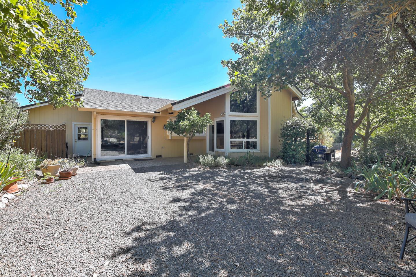 5376 Little Uvas Road Morgan Hill, CA 95037 - Photo 25 of 34 Gallery Image 25