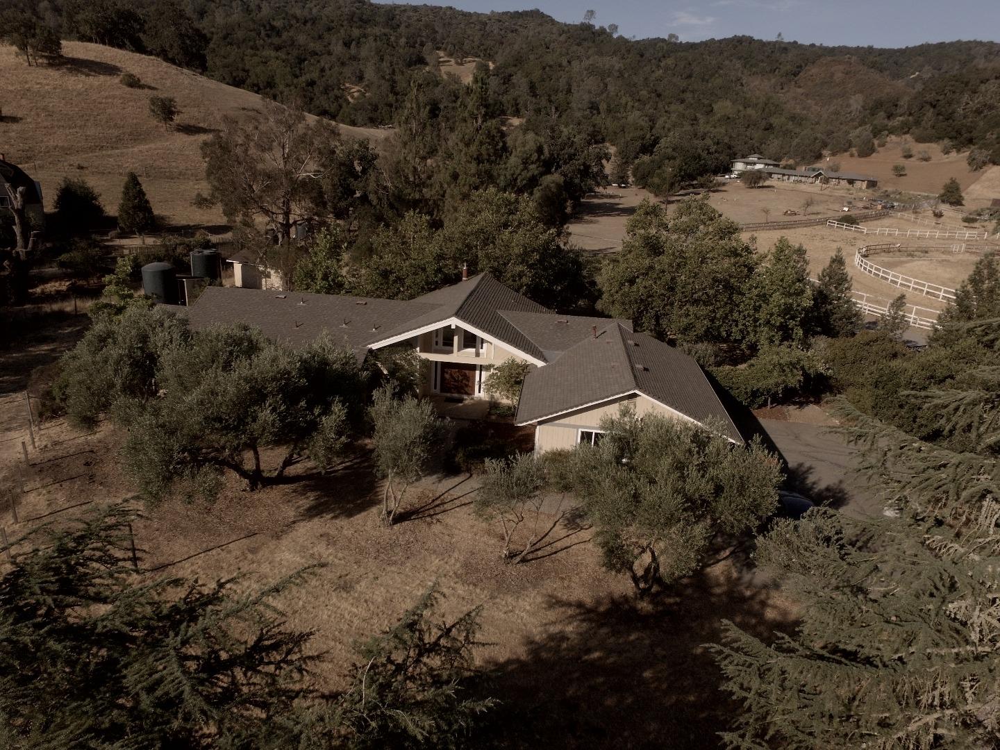 5376 Little Uvas Road Morgan Hill, CA 95037 - Photo 30 of 34 Gallery Image 30