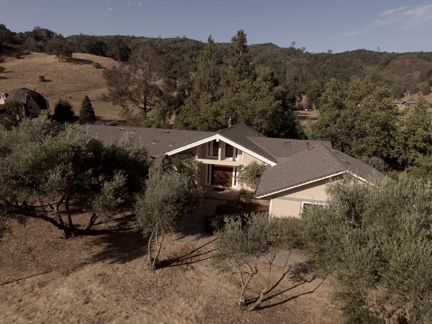 5376 Little Uvas Road Morgan Hill, CA 95037 - Photo 32 of 34 Gallery Image 32