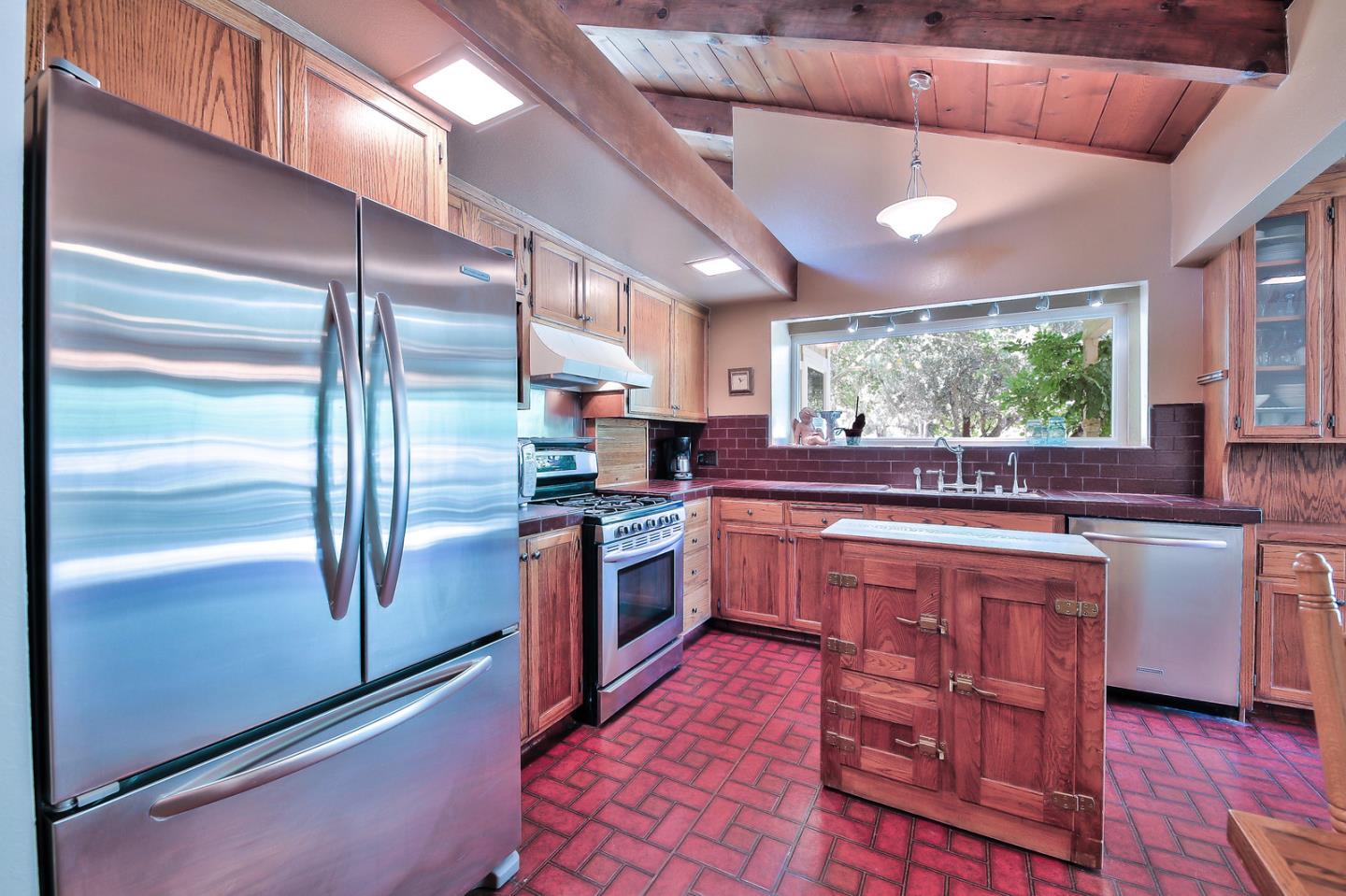 5376 Little Uvas Road Morgan Hill, CA 95037 - Photo 9 of 34 Gallery Image 9