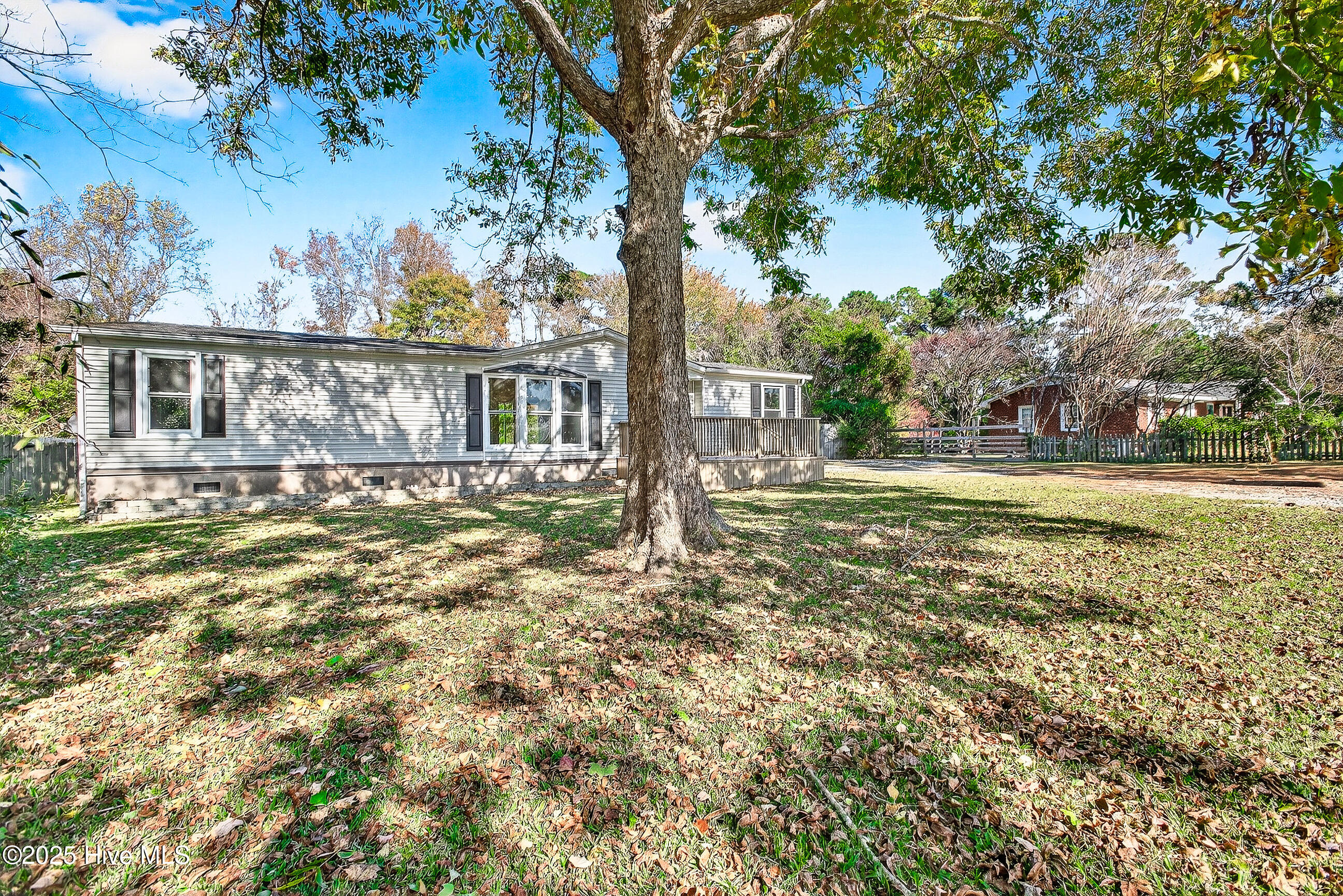 851 Sand Ridge Road Hubert, NC 28539 - Photo 3 of 42 03