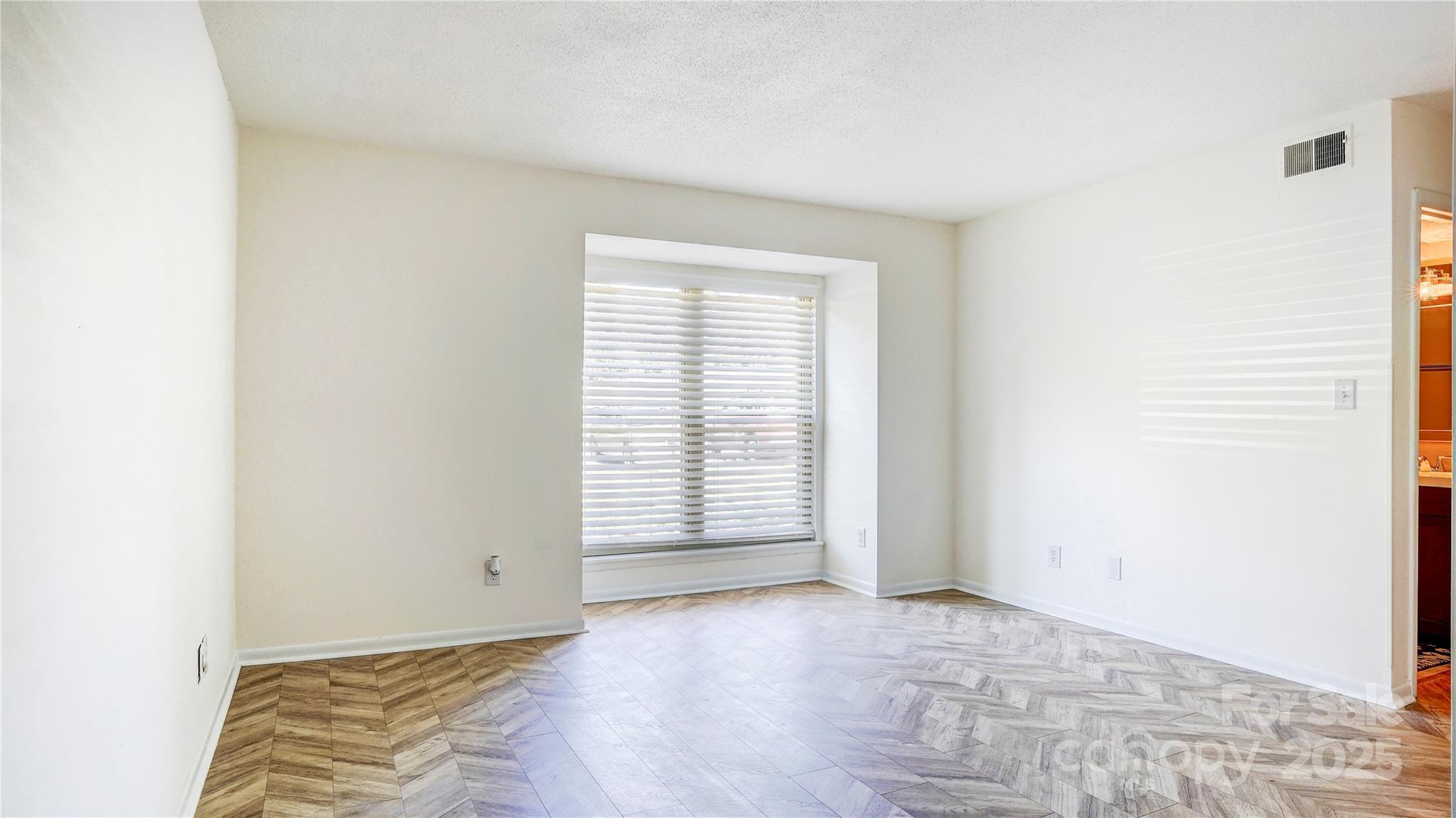 11047 Cedar View Rd. Charlotte, NC 28226 - Photo 15 of 26 Gallery Image 15