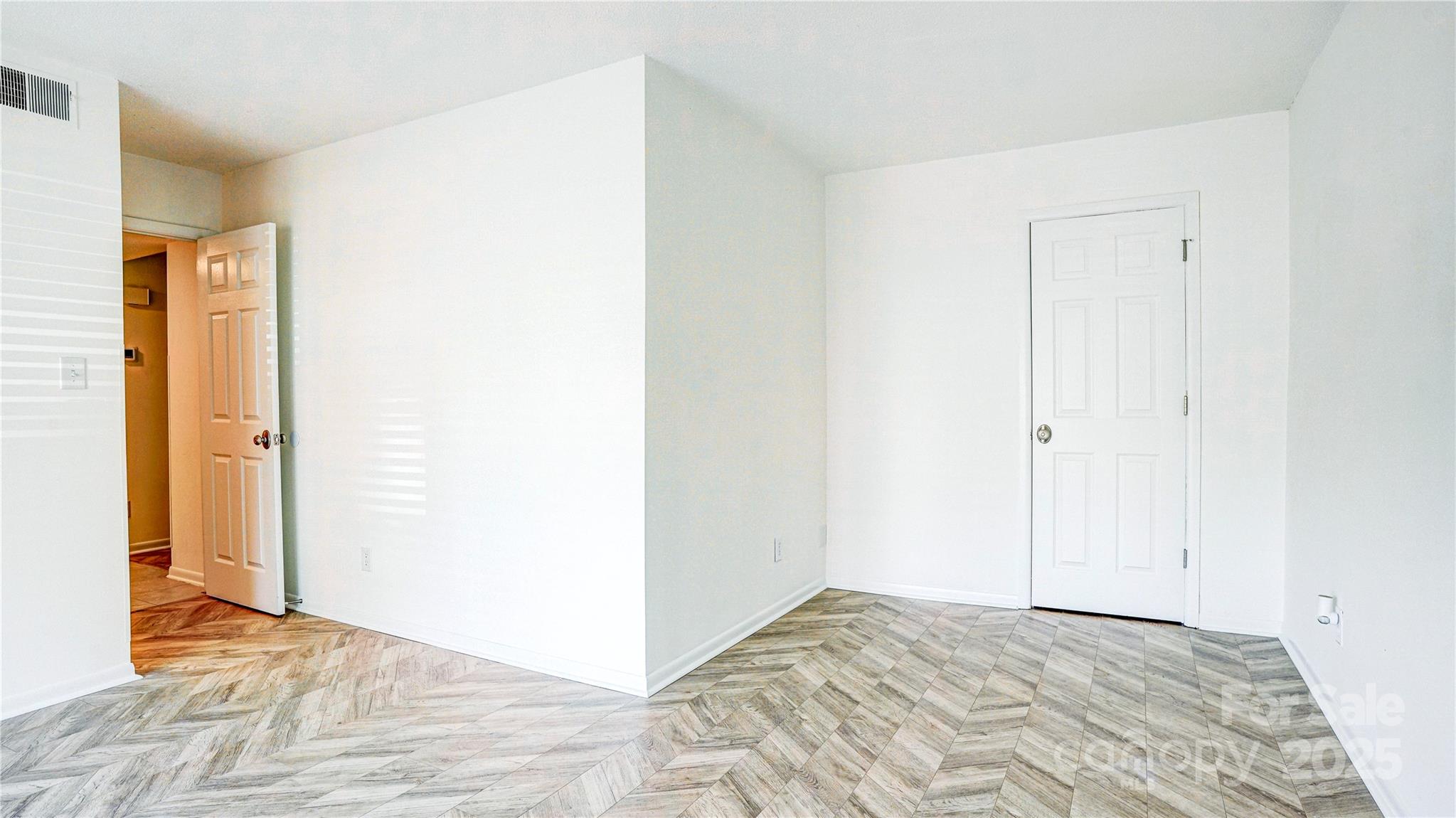 11047 Cedar View Rd. Charlotte, NC 28226 - Photo 18 of 26 Gallery Image 18