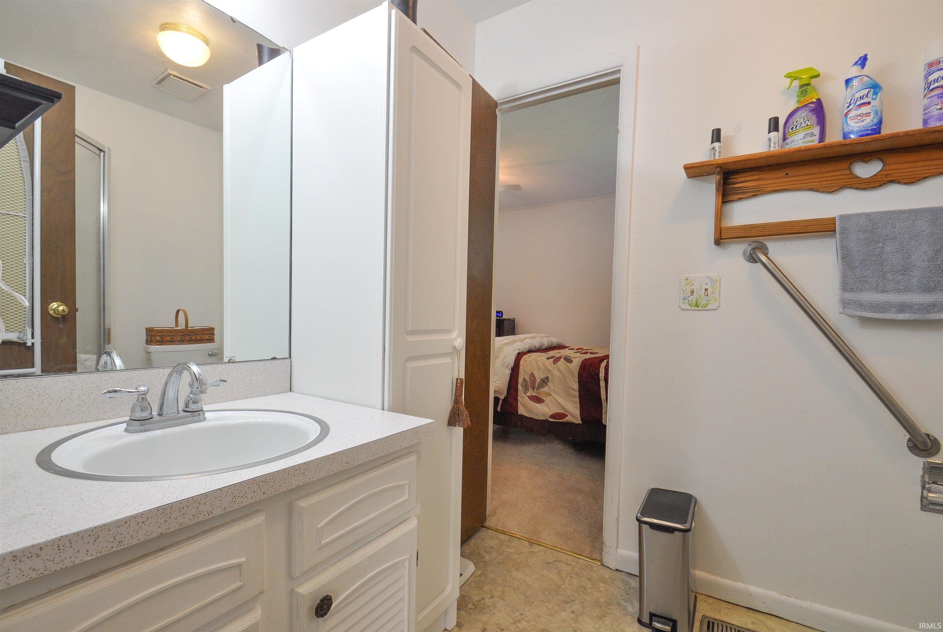 4042 York Road South Bend, IN 46614 - Photo 13 of 29 Gallery Image 13