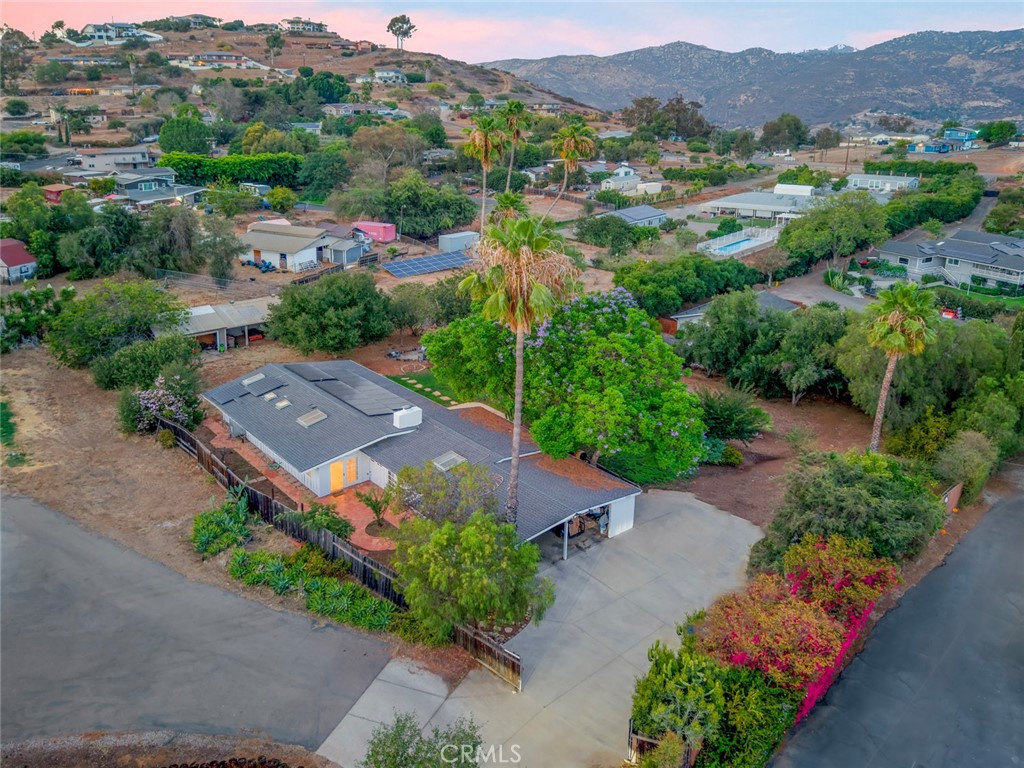 11525 Manzanita Road Lakeside, CA 92040 - Photo 11 of 55 Gallery Image 11