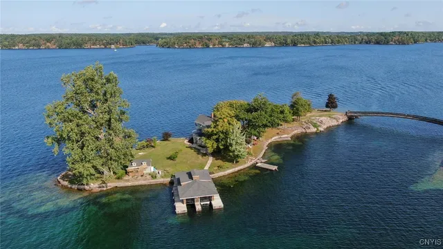 $1,195,000 | 48794 Little Lehigh, Alexandria Bay, NY 13607
