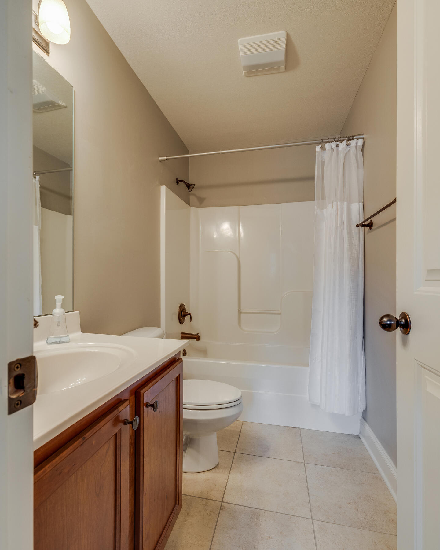 259 Baileigh Lyn Loop, Unit A6 Jonesborough, TN 37659 - Photo 28 of 39 028