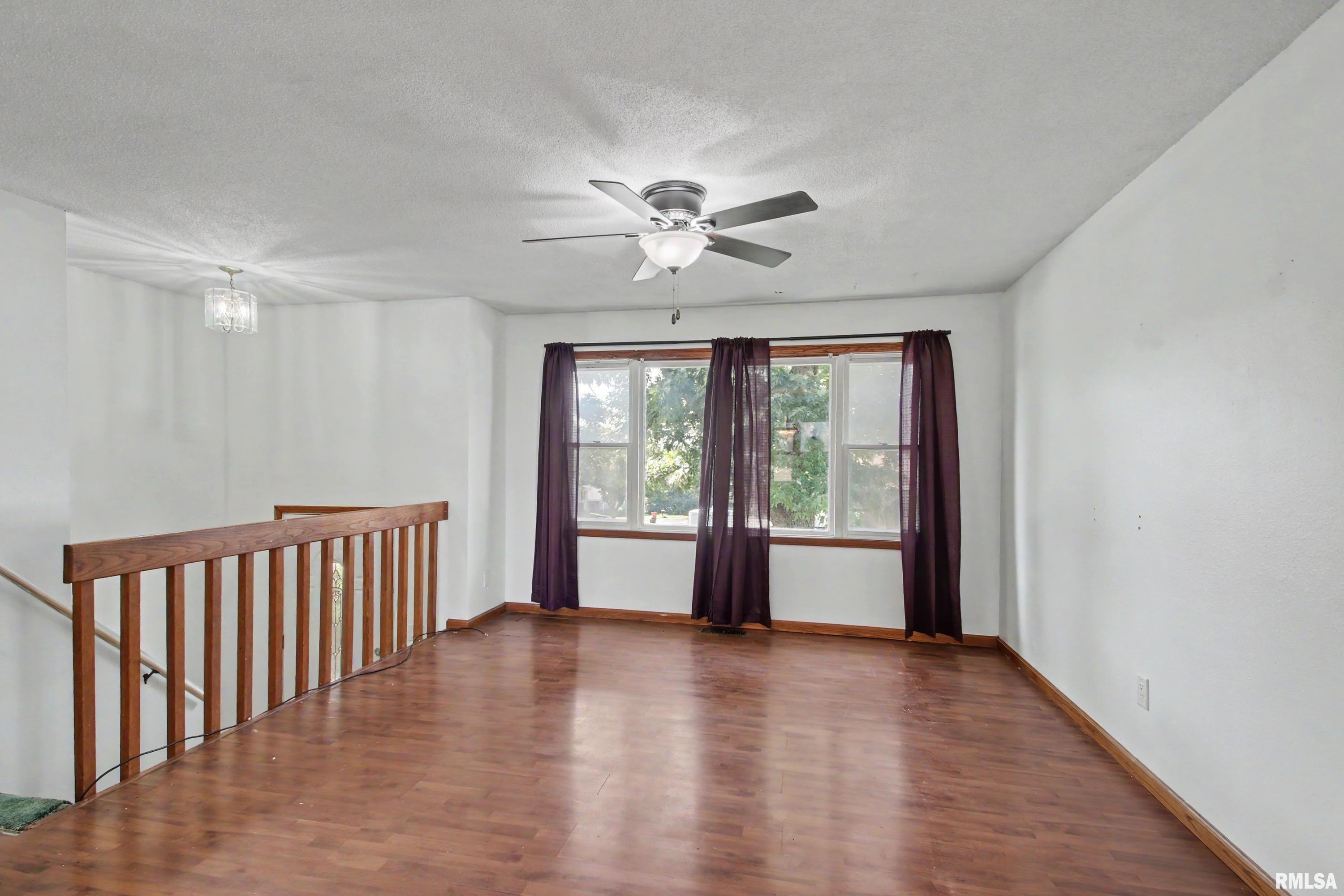 8117 Dawn Road Fowler, IL 62338 - Photo 6 of 28 Gallery Image 6