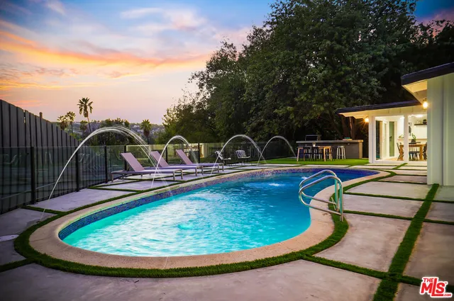 $16,500 | 4670 Brewster Drive, Tarzana, CA 91356