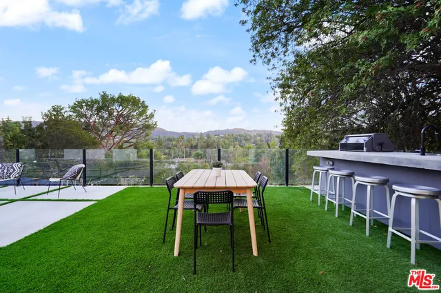 $16,500 | 4670 Brewster Drive, Tarzana, CA 91356