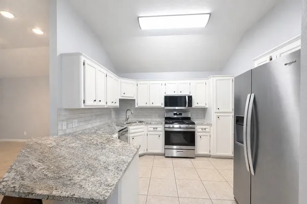 $370,000 | 305 Scenic Brook Street, Brenham, TX 77833