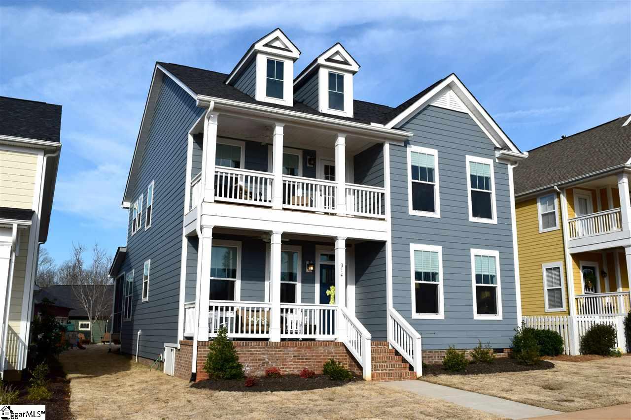 314 Ridenour Avenue Greenville, SC 29617 - Photo 2 of 32 Gallery Image 2