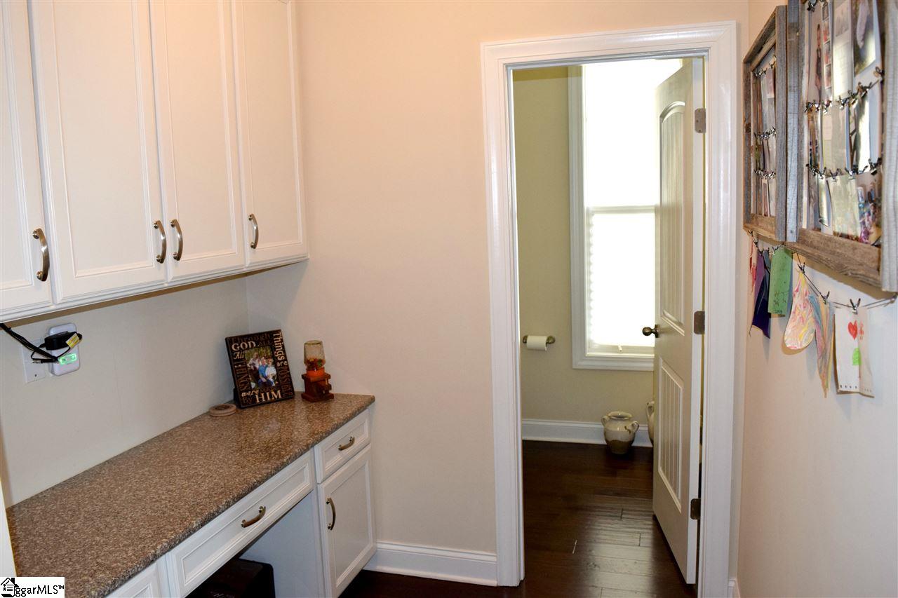 314 Ridenour Avenue Greenville, SC 29617 - Photo 12 of 32 Gallery Image 12