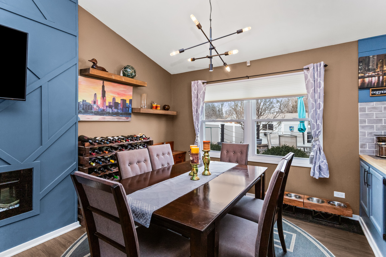960 Mensching Road Roselle, IL 60172 - Photo 5 of 25 a view of a dining room with furniture window and outside view