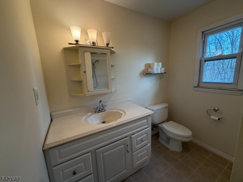 322 Richard Mine Road, Unit 3 Wharton, NJ 07885 - Photo 8 of 17