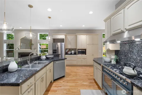 $1,500,000 | 4227 Northeast 27th Place, Renton, WA 98059