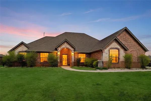 $499,000 | 101 Lyndsey Court, Boyd, TX 76023