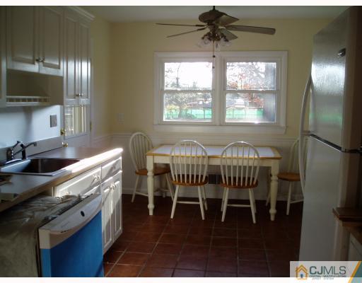 820 Curie Road North Brunswick, NJ 08902 - Photo 8 of 10 Gallery Image 8