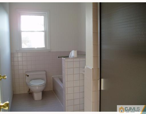 820 Curie Road North Brunswick, NJ 08902 - Photo 10 of 10 Gallery Image 10