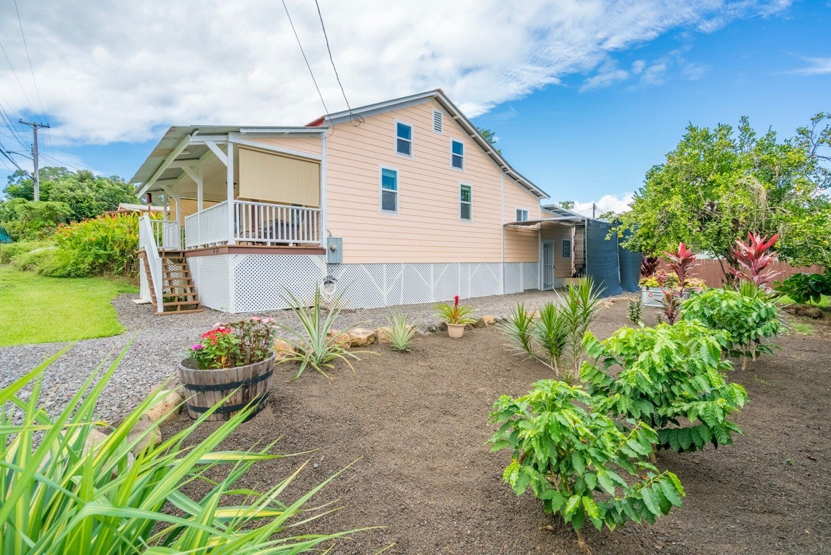 28-226 Stable Camp Road Honomu, HI 96728 - Photo 1 of 25 Gallery Image 1
