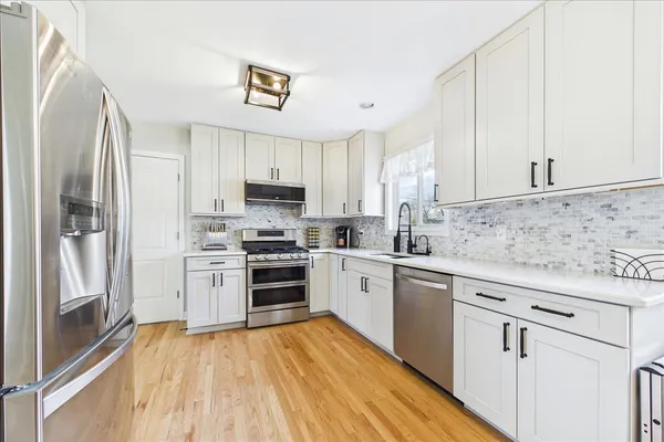 $465,000 | 2N548 Pleasant Avenue, Glendale Heights, IL 60139