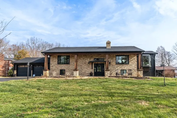 $850,000 | 11606 Trevino Lane, Marion, IL 62959