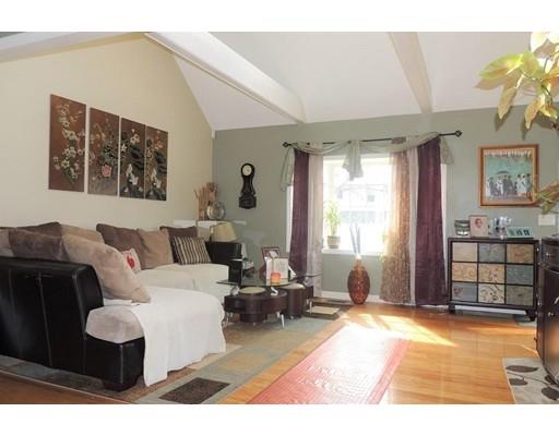 275 Morton Street Springfield, MA 01119 - Photo 5 of 8 Gallery Image 5