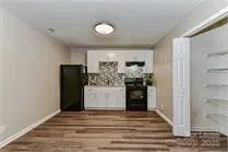 $875 | 238 Hoskins Mill Lane, Unit D, Charlotte, NC 28208